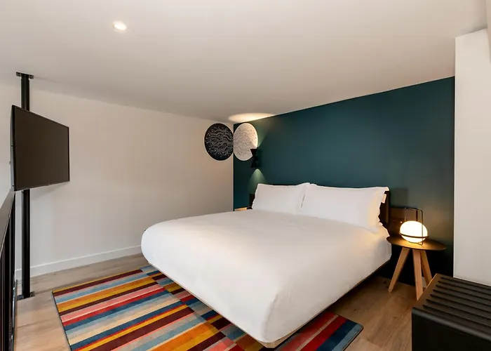 Aloft By Marriott Dijon